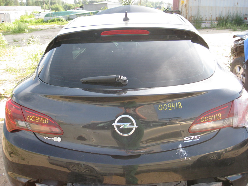 Дверь багажника со стеклом Opel Astra J
