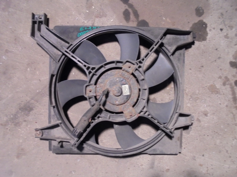 Вентилятор радиатора Hyundai Elantra