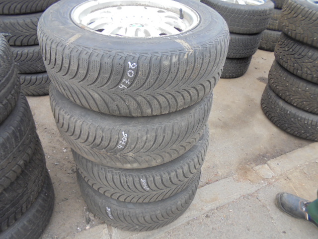 Резина Goodyear ultragrip ice R15