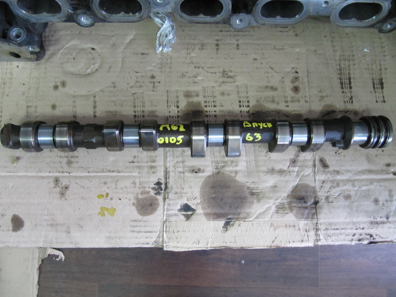 Распредвал впускной BMW E39 E38 E53