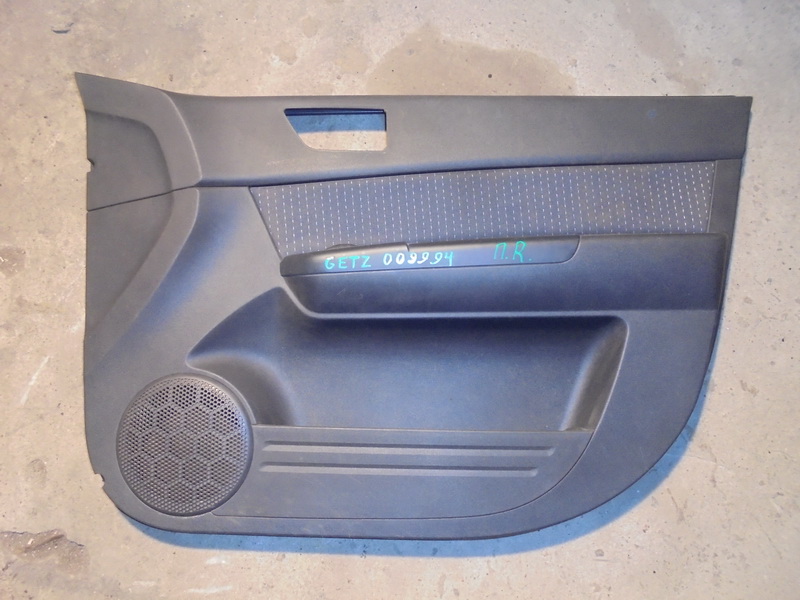 Обшивка двери передняя правая Hyundai Getz