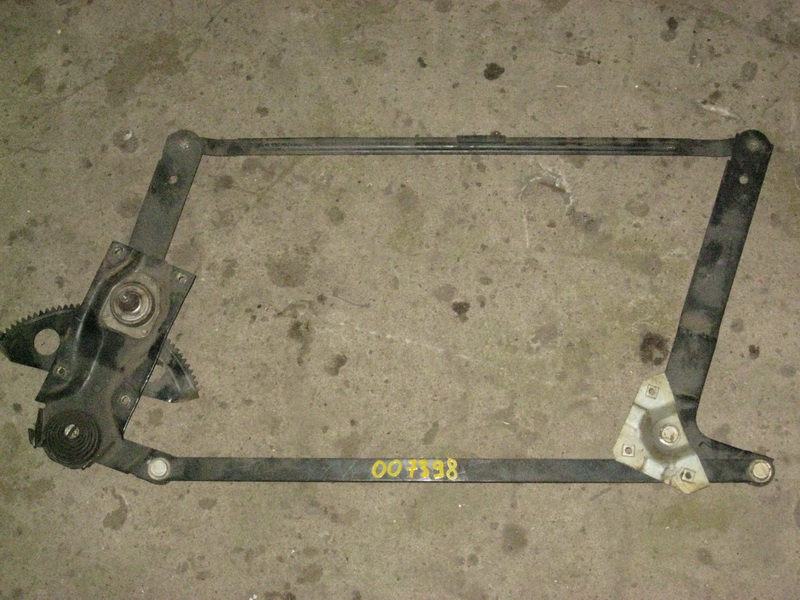 Стеклоподъемник передний Ford Escort