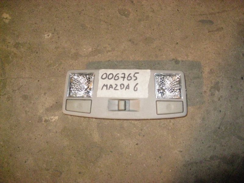 Плафон салонный Mazda 6 (GG)