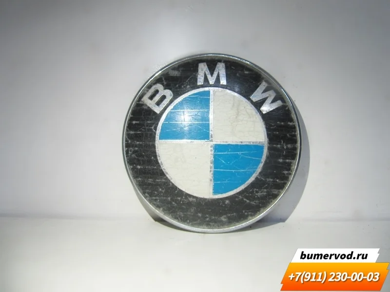Эмблема на капот BMW Е87 Е90 Е39 Е60 F10 Е65 F01 Е84 Е83 F25 Е53 Е70 Е71