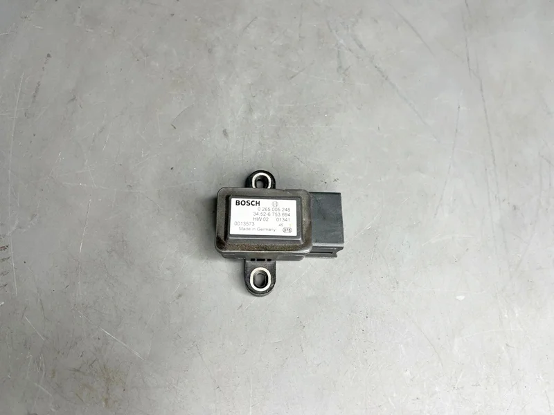 Датчик ускорения (оборотов) BMW Е39 Е46 Е53 Е38, Z8 E52