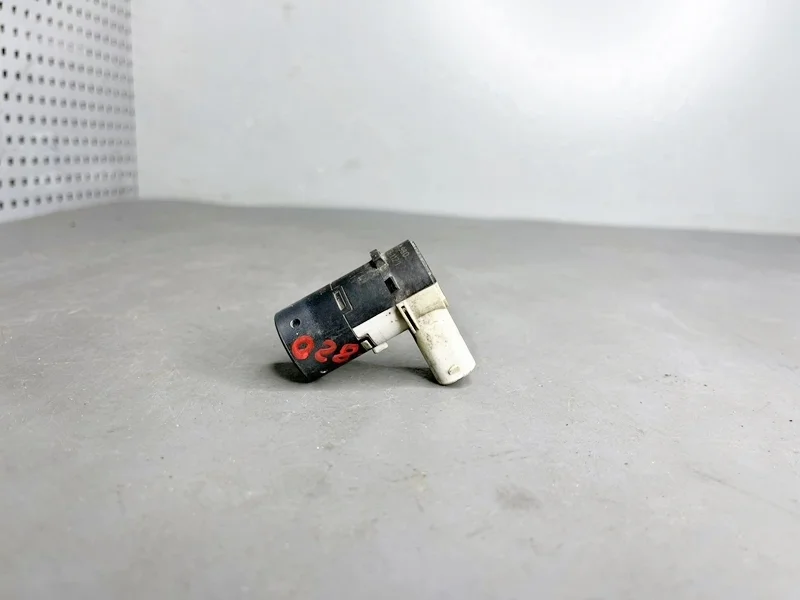 Датчик парковки BMW E39 E60 Е53 E83 Mini R50, R53