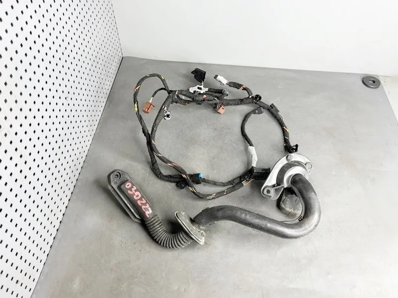 Проводка двери задняя левая BMW E66