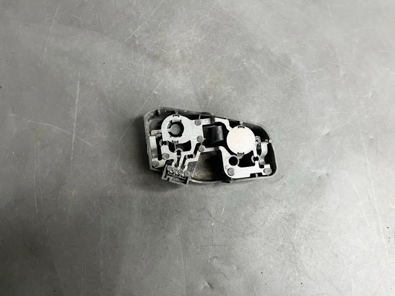 Плата заднего правого внутреннего фонаря BMW Е46