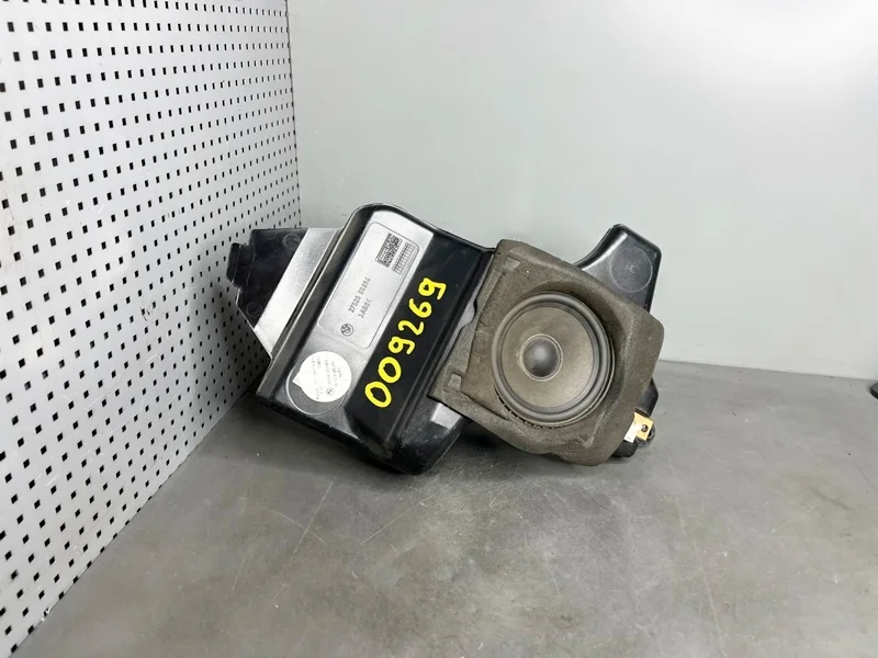 Динамик задний правый BMW E39