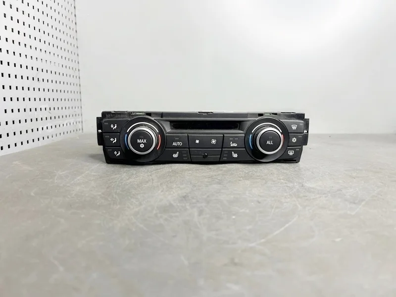 Блок управления климатической установкой BMW E81 E82 E87 E88 E90 E92 E93 E84