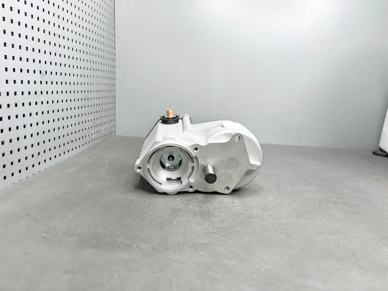 Втягивающее реле стартера Bobcat, Case 450, 580, Clark, Ford, Subaru, Freightliner, Galion, Willmar