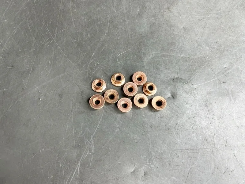 Гайка BMW E81 E82 E87 E36 E46 E90 E34 E39 E60 E65 E53 E70 E84 E83 F01 F10 F25 