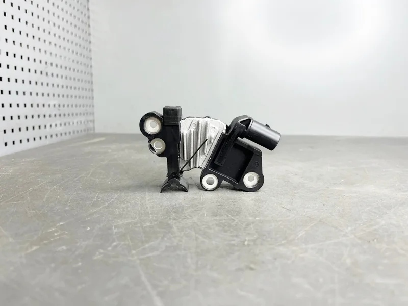Реле-регулятор генератора Volvo, Ford, Land Rover