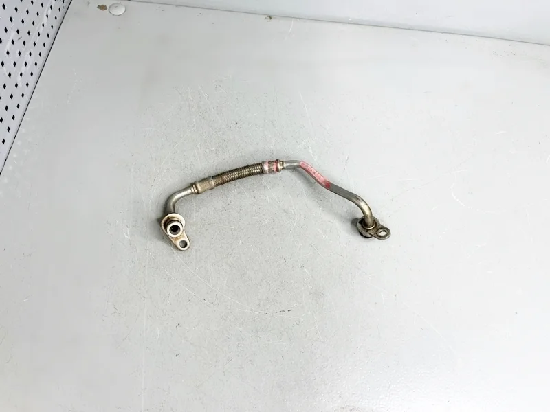 Трубка турбокомпрессора турбины BMW E82 E88 F70 F71 E84 E90 F15 F16 F20 F30 F34 F01 F02 F06 F07 F10 F12 F25 F26 