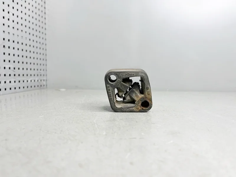 Подушка глушителя BMW Е81 Е60 F01 F02 F10 F07 F25 Е84