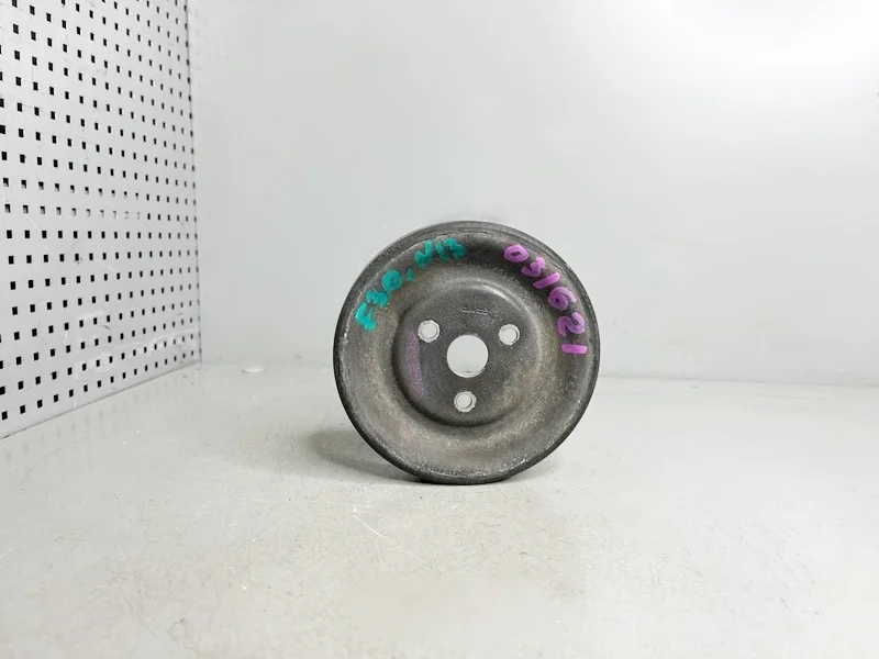 Шкив водяного насоса (помпы) BMW F20 F21 F30 F31, Mini R55, R56, R57, R58, R59, R60, R61