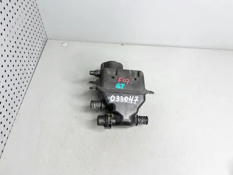 Бачок расширительный BMW E70 E71 F01 F02 F06 F07 F10 F11 F12 F13 