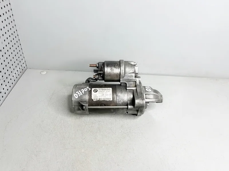 Стартер BMW E46 E60 E61 E65 E83 E53