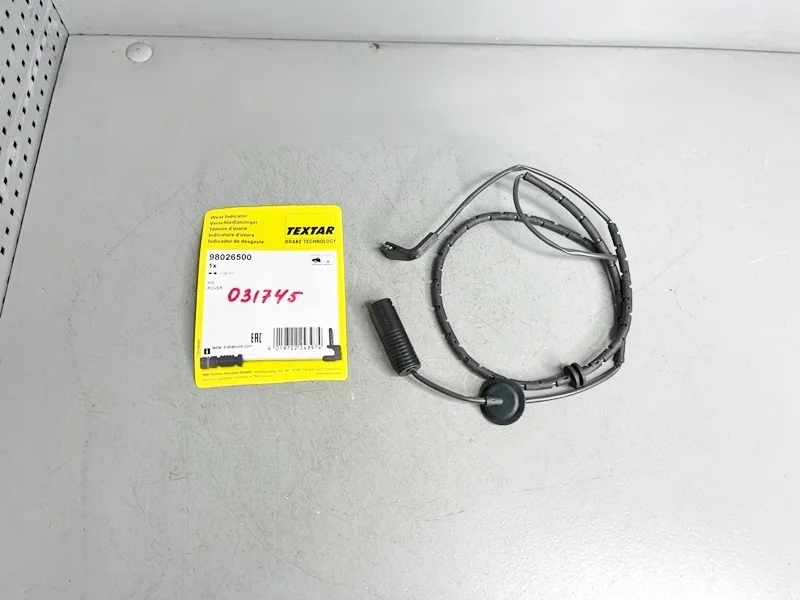 Датчик износа колодок передний