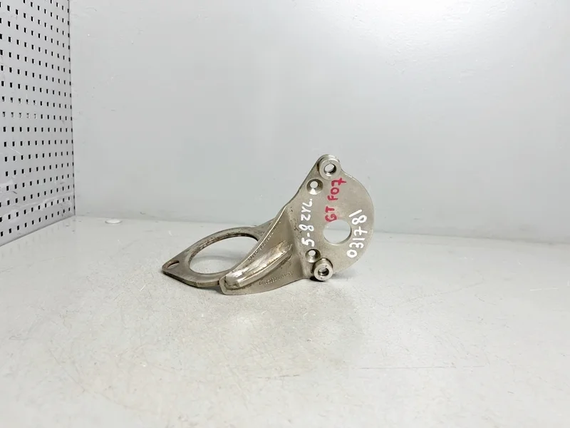 Кронштейн глушителя BMW F07 GT, F10 F11 F12 F01 F02 E70 E71