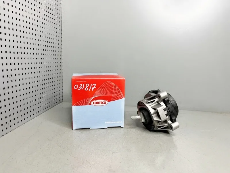 Опора двигателя левая BMW F20 F21 F22 F30 F34 F32 F36 F25 F26