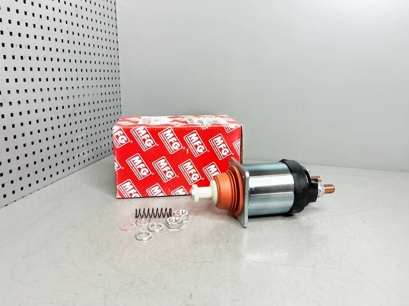 Втягивающее реле стартера Mercedes 24v