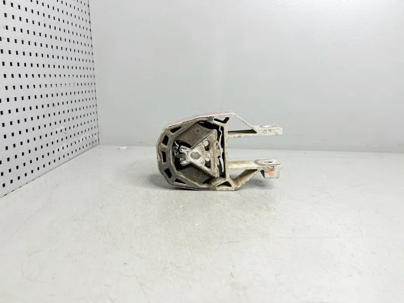 Опора КПП задняя Ford