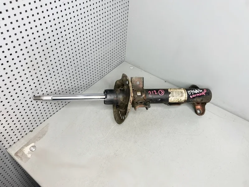 Амортизатор передний Mercedes W212