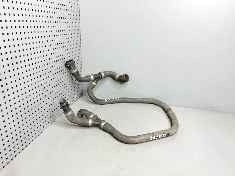 Патрубок системы охлаждения BMW