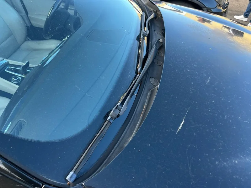 Трапеция стеклоочистителей с моторчиком BMW F07 GT