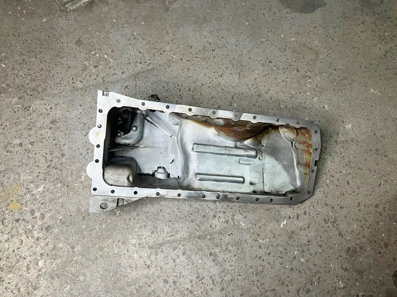 Поддон масляный двигателя BMW E81 E82 Е87 Е90 E92 Е60 E63 E64 Е65, Z4
