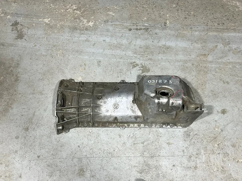 Поддон масляный двигателя BMW E32 E34