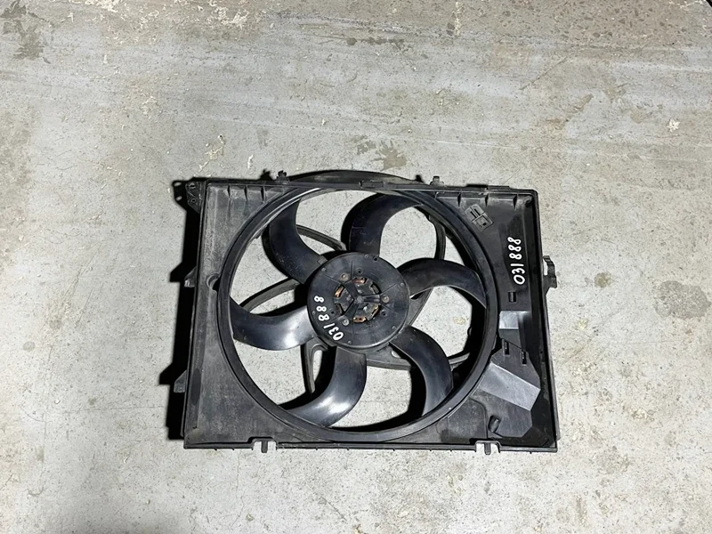 Вентилятор радиатора BMW E81 E82 E87 E88 E90 E91 E92 E93 E84