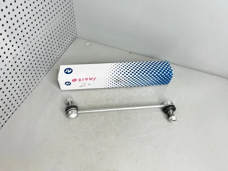 Стойка стабилизатора передняя BMW F01 F02 F06 F07 F10 F11 F12