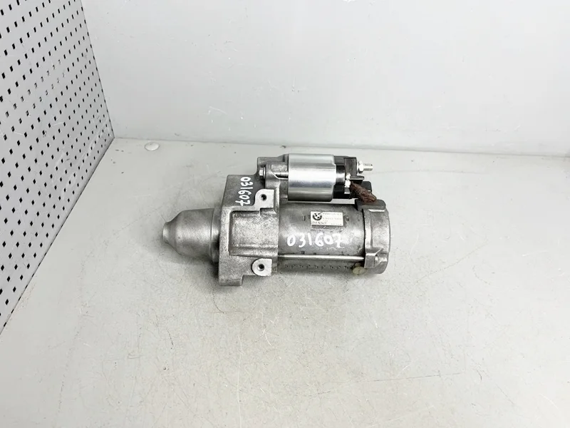 Стартер BMW F07 F10 F11 F12 F01 F02 E70 E71