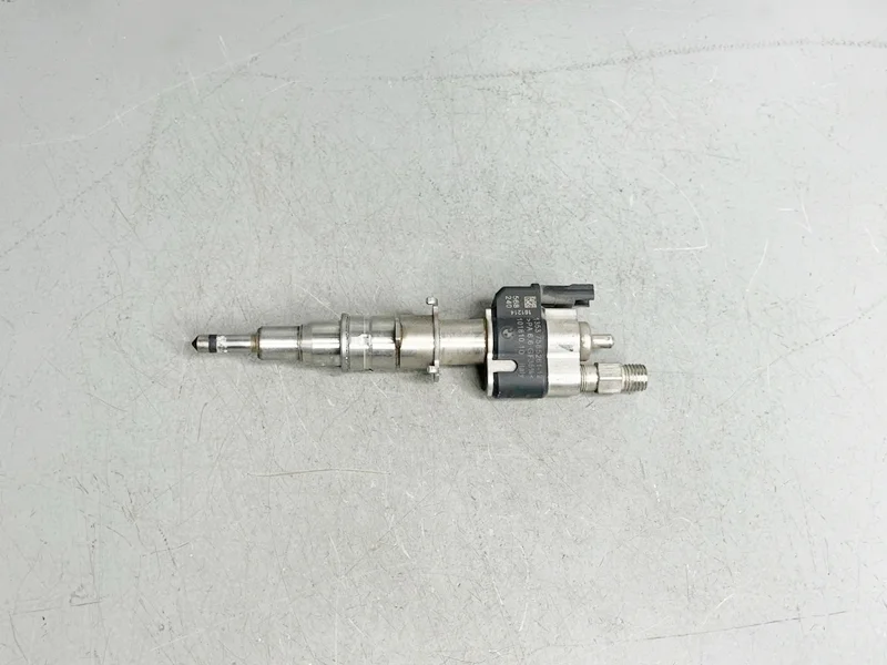 Форсунка инжекторная электрическая BMW E82 E90 E60 F10 F07GT F01 E70 E71, Z4 E89