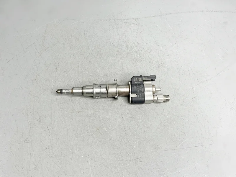 Форсунка инжекторная электрическая BMW E82 E90 E60 F10 F07GT F01 E70 E71, Z4 E89