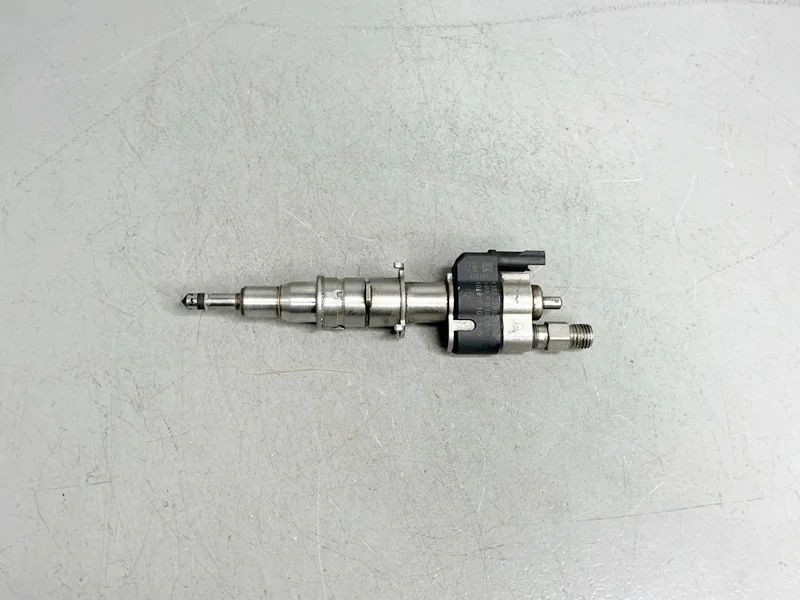 Форсунка инжекторная электрическая BMW E82 E90 E60 F10 F07GT F01 E70 E71, Z4 E89