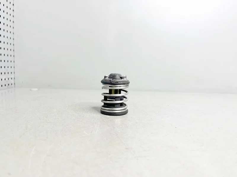 Термостат BMW Е90 Е84 E70 E71 F20 F30 F10 F01 F25 F15 F16