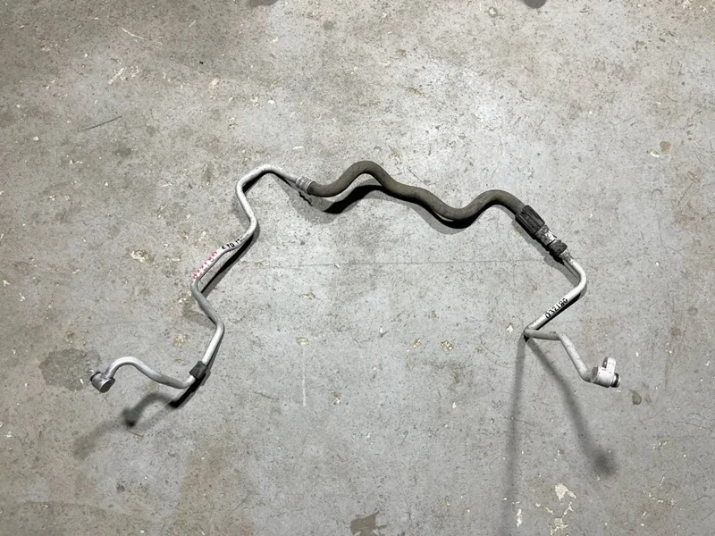 Трубка масляная подводящая BMW E70 E71