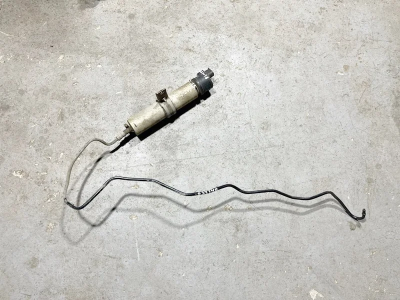 Трубка топливная задняя BMW E60 E61