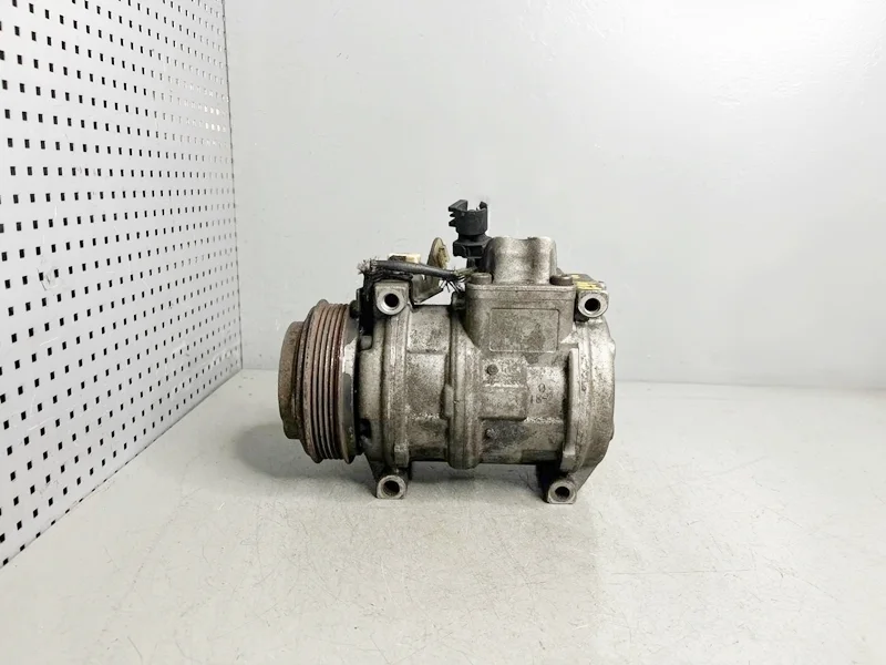 Компрессор кондиционера BMW Е36 Е34