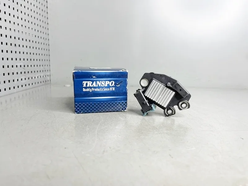 Реле-регулятор генератора Mercedes 