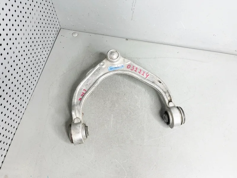 Рычаг передний правый верхний BMW E70 E71 F85 F86