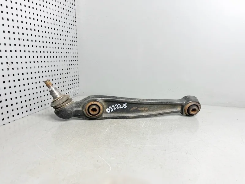 Рычаг передний правый (нижний) BMW E70 E71