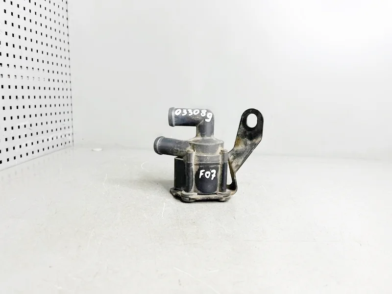 Насос водяной (доп. помпа) BMW F01 F02 F06 F07 GT F10 F11 F12 