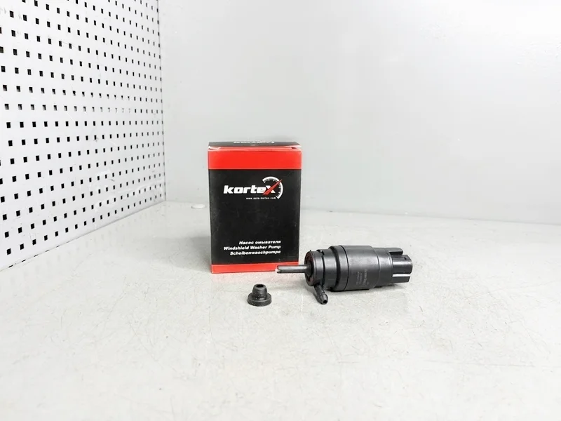 Моторчик омывателя BMW Е87 Е90 Е46 Е39 Е60 Е53 Е85