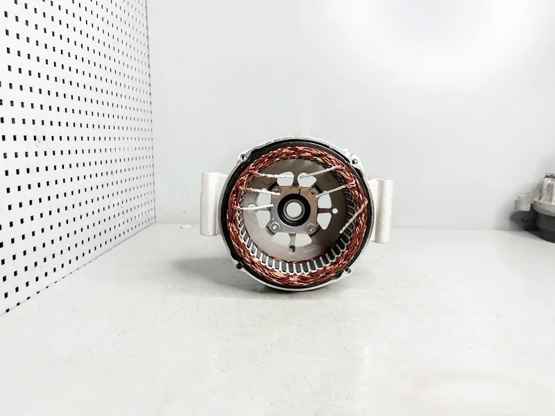 Статор генератора (обмотка) BMW E87 E88 E90 E92 E93 E60 E61 E70 E83, Chevrolet, Opel, Saab