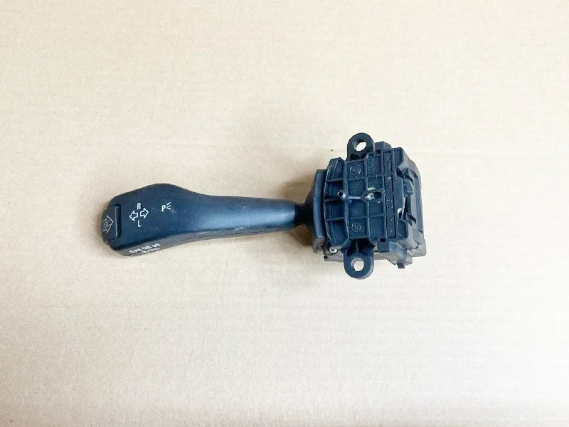 Переключатель указателей поворотов BMW Е46 Е39 Е38 Е53 Е83