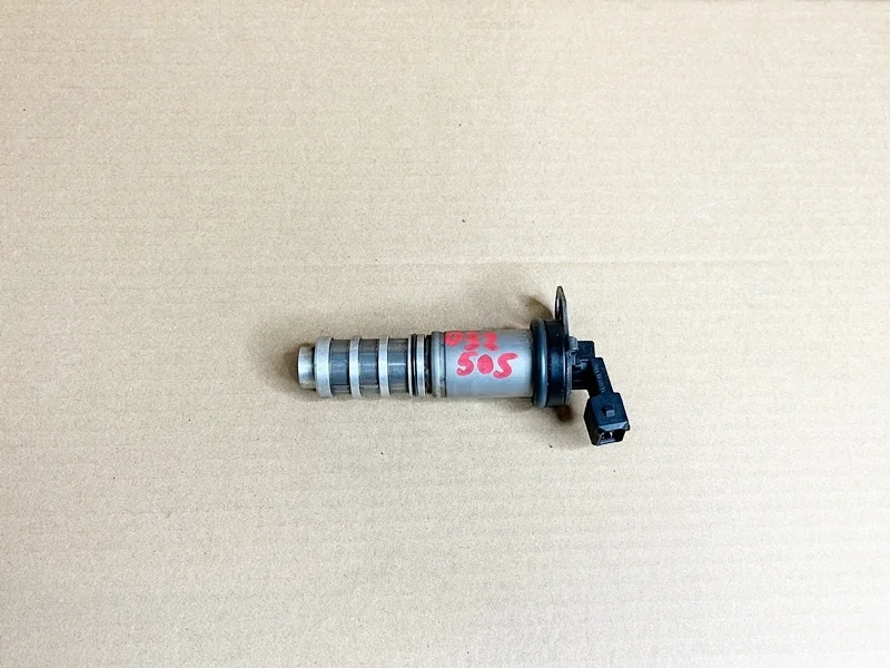 Клапан электромагнитный изменения фаз ГРМ BMW E82 F20 E90 F30 F32 F07 F10 F01 G12 E84 F25 F26 E70 F15 E71 F16